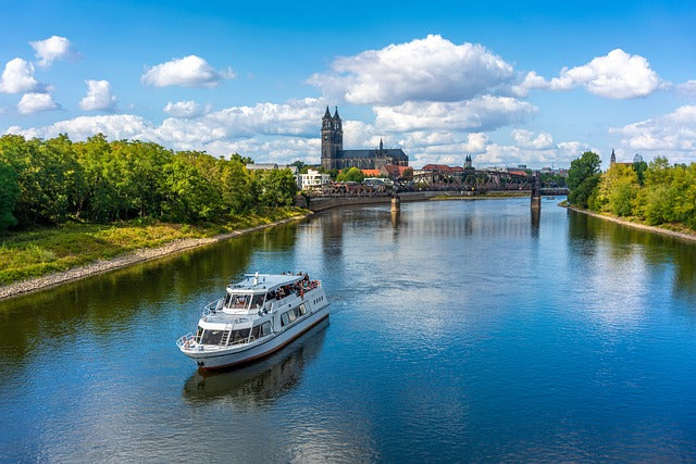 Weiße Flotte Magdeburg - Große Schiffsrundfahrt auf der Elbe 30.06.27